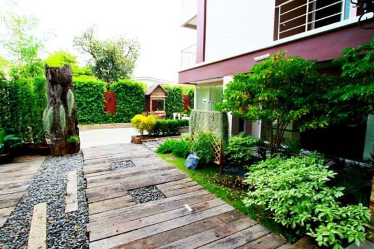 The Loft Resort Bangkok Ngoại thất bức ảnh