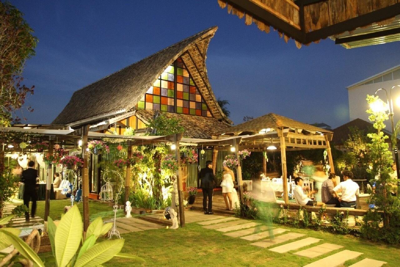 The Loft Resort Bangkok Ngoại thất bức ảnh